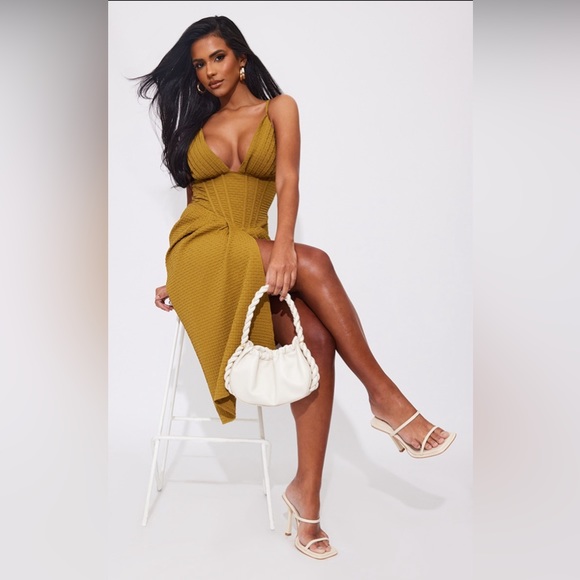 Olive Textured Corset Pleated Midi Dress - Picture 2 of 5